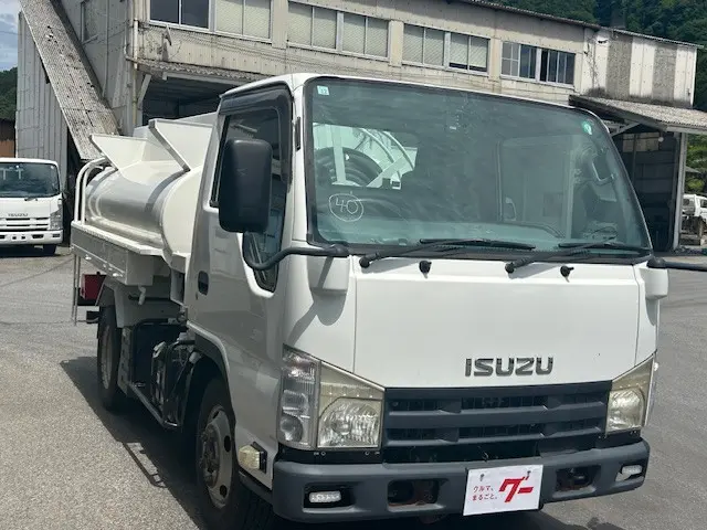 いすゞ エルフ BDG-NKS85AN(4WD)の写真34