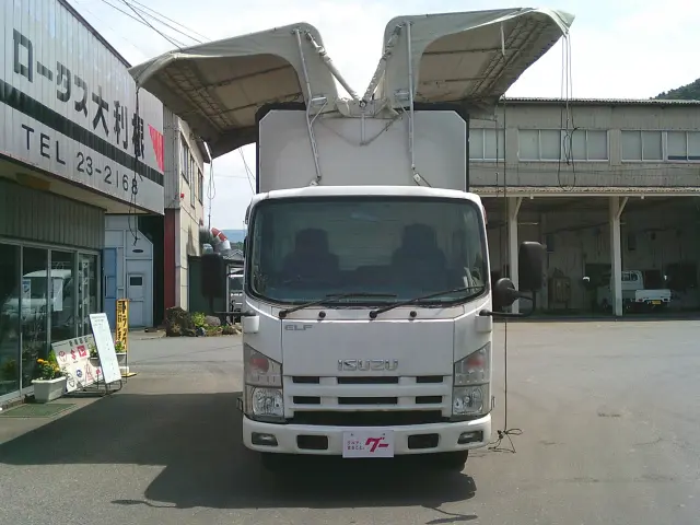 いすゞ エルフ TDG-NMS85AN(4WD)の写真2