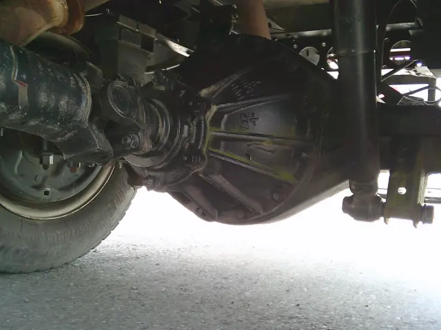 いすゞ エルフ TDG-NMS85AN(4WD)の写真9