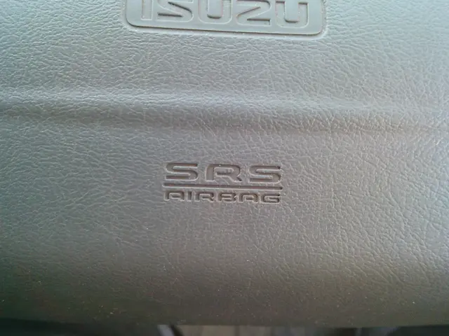 いすゞ エルフ TDG-NMS85AN(4WD)の写真15