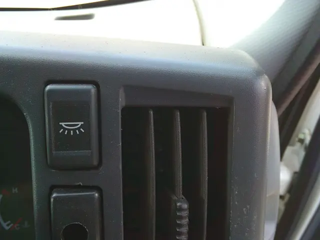 いすゞ エルフ TDG-NMS85AN(4WD)の写真17