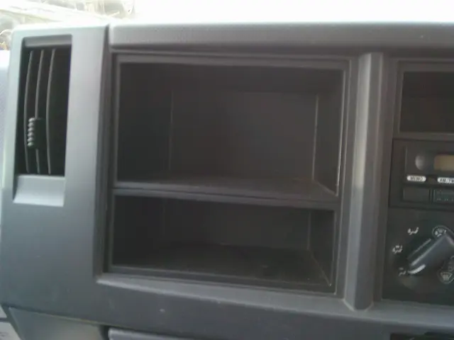 いすゞ エルフ TDG-NMS85AN(4WD)の写真26