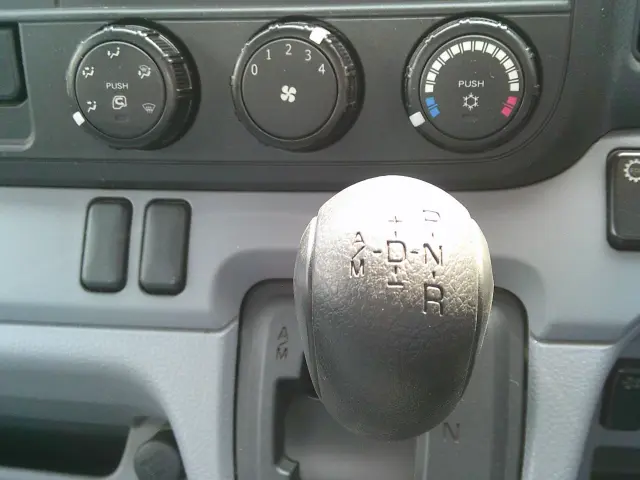 三菱 キャンター TKG-FEA80(2WD)の写真19