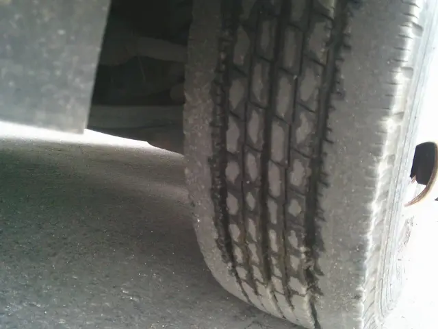 三菱 キャンター TKG-FBA20(2WD)の写真9