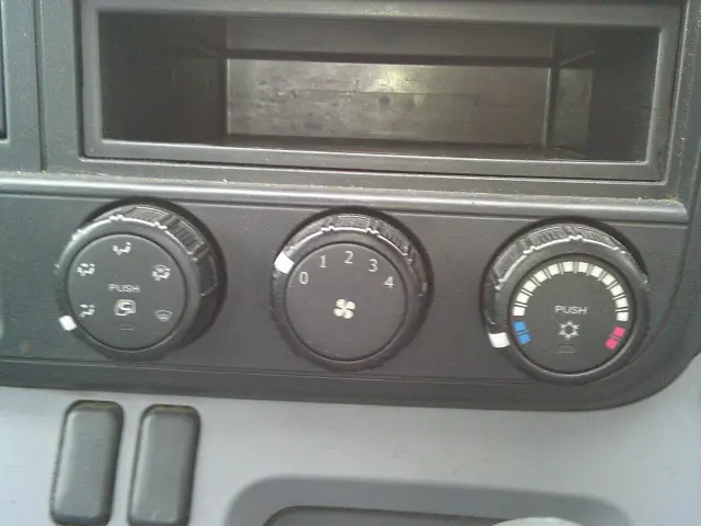 三菱 キャンター TKG-FBA20(2WD)の写真33