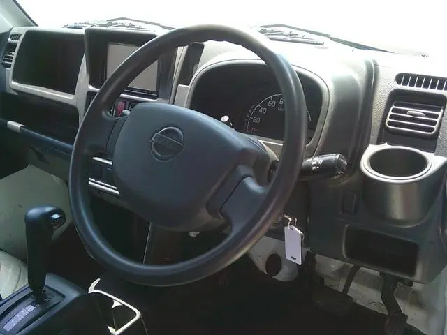 日産 クリッパートラック EBD-DR16T(2WD)の写真20