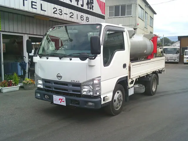 日産 アトラス TKG-AJS85A(4WD)の写真1