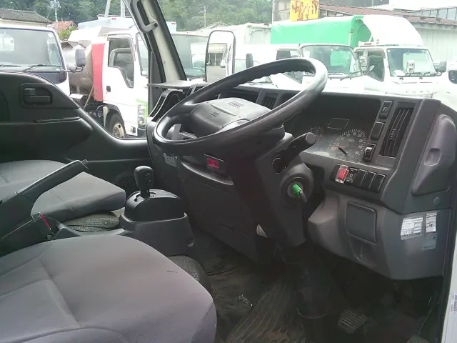 日産 アトラス TKG-AJS85A(4WD)の写真25