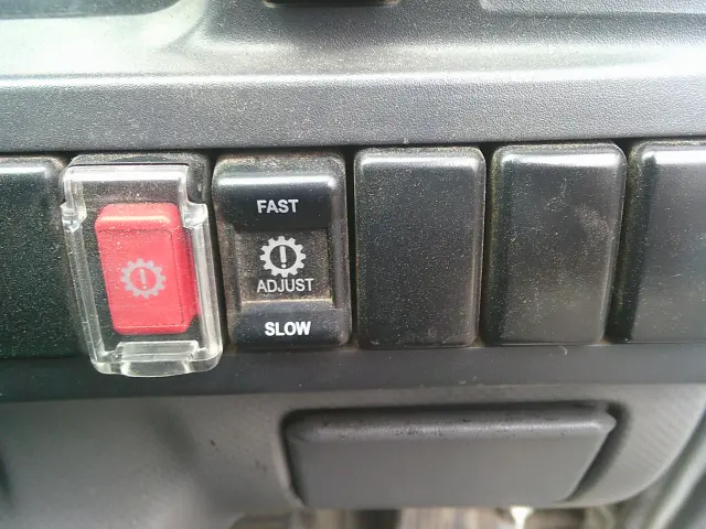 日産 アトラス TKG-AJS85A(4WD)の写真30