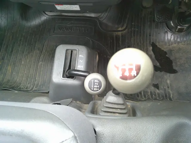 日産 バネットトラック ABF-SKP2LN(4WD)の写真33