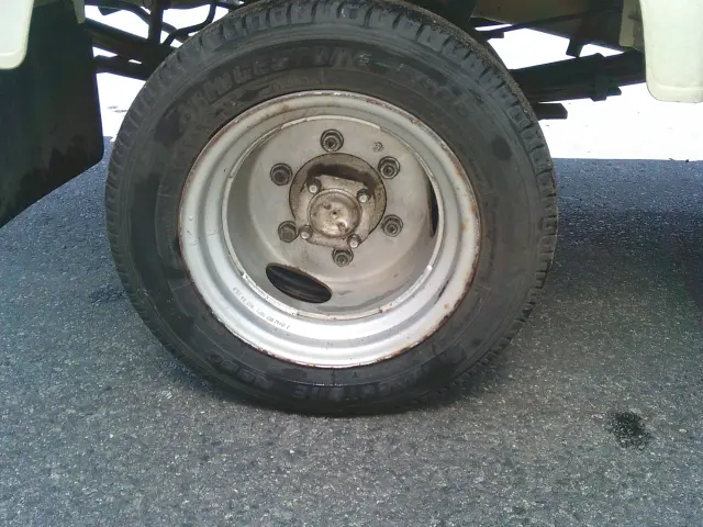 マツダ ボンゴトラック KC-SE28M(4WD)の写真12