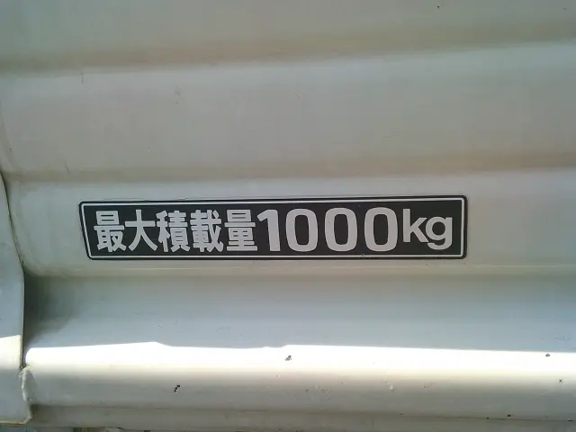 マツダ ボンゴトラック KC-SE28M(4WD)の写真18