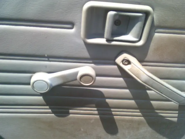 マツダ ボンゴトラック KC-SE28M(4WD)の写真21