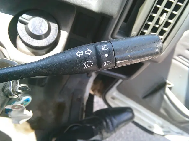 マツダ ボンゴトラック KC-SE28M(4WD)の写真23