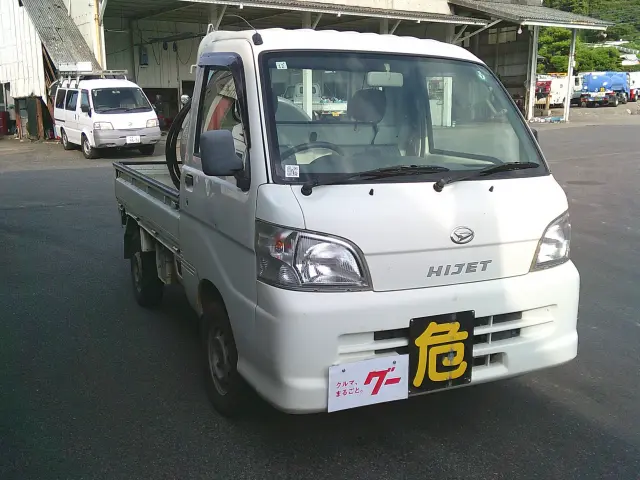 ダイハツ ハイゼットトラック EBD-S211P(4WD)の写真3