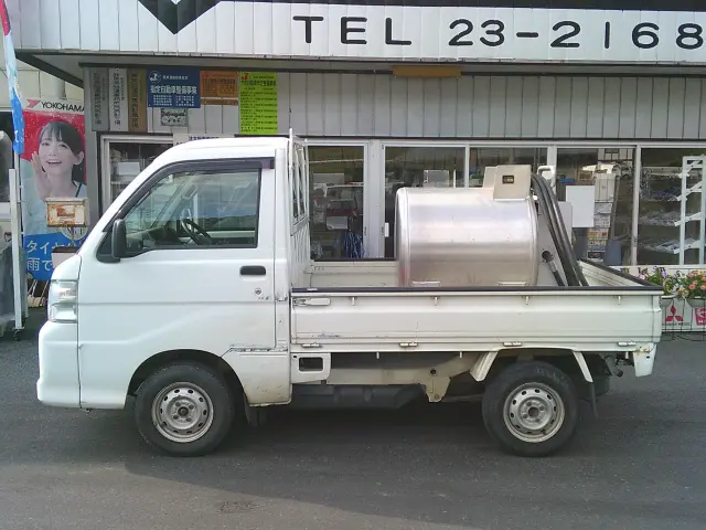 ダイハツ ハイゼットトラック EBD-S211P(4WD)の写真7