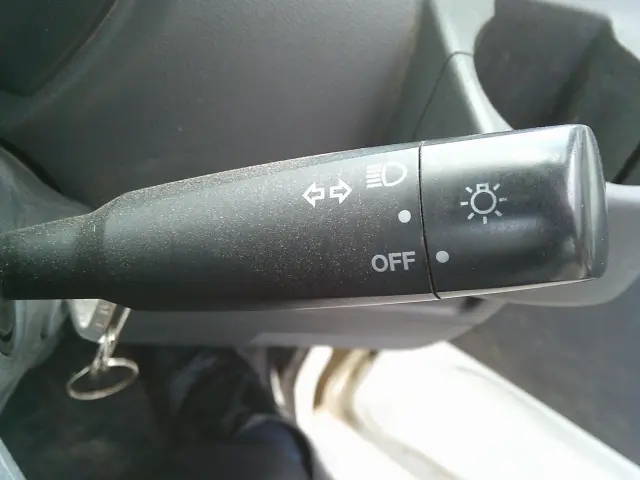 ダイハツ ハイゼットトラック EBD-S211P(4WD)の写真27