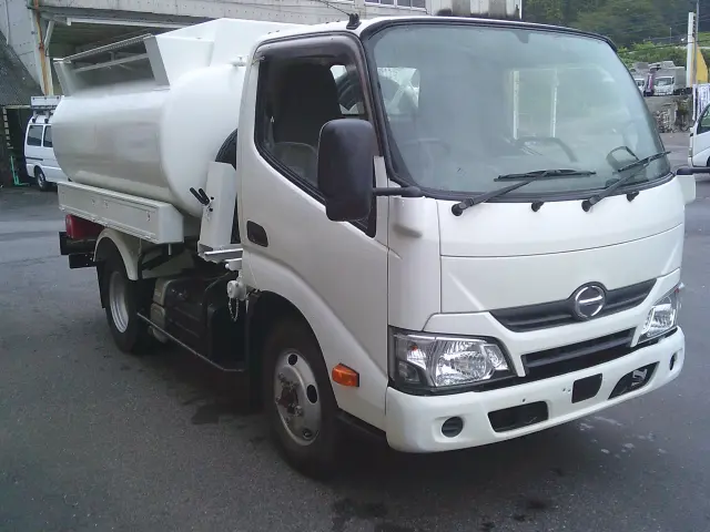 日野 デュトロ TKG-XZU675M(4WD)の写真11