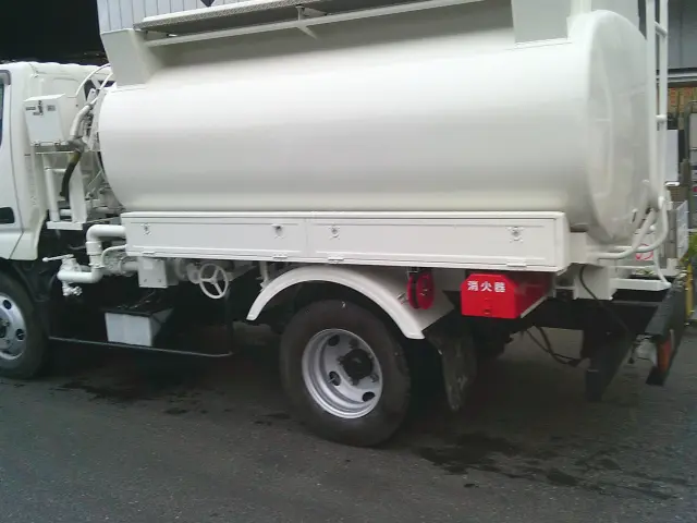 日野 デュトロ TKG-XZU675M(4WD)の写真21