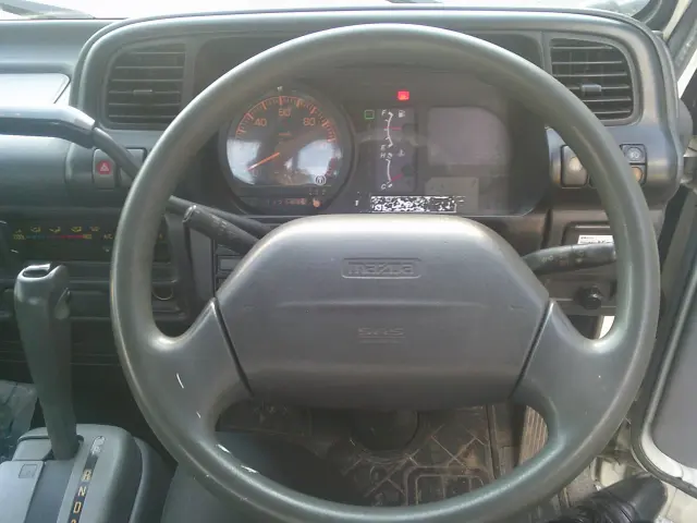 マツダ タイタン KR-LHS69A(4WD)の写真26