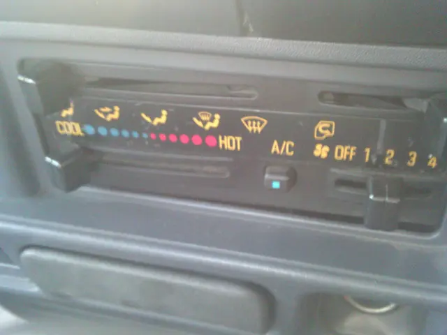 マツダ タイタン KR-LHS69A(4WD)の写真33