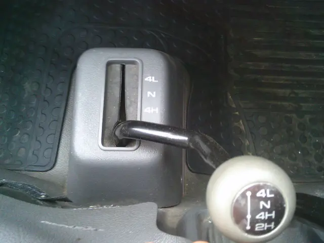 マツダ ボンゴトラック ADF-SKF2L(4WD)の写真36