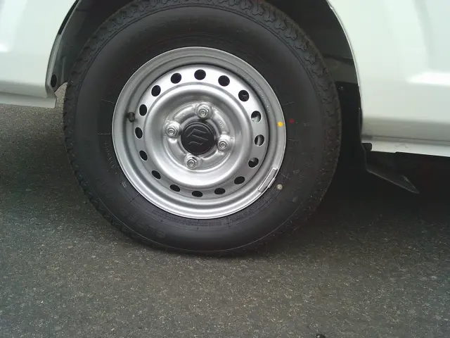 スズキ キャリイ 3BD-DA16T(4WD)の写真8