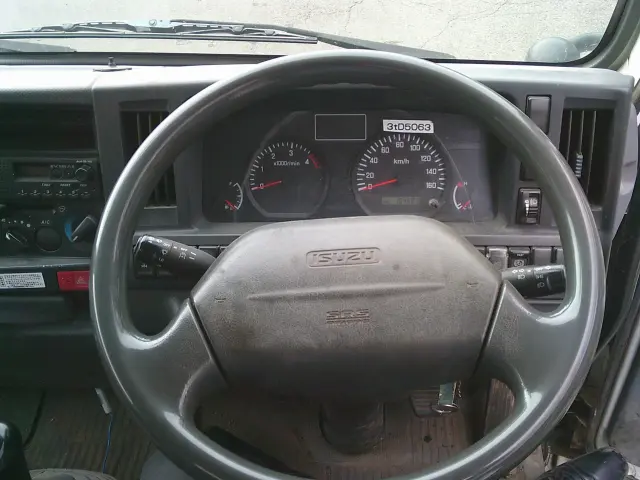 いすゞ エルフ TDG-NKS85AN(4WD)の写真20