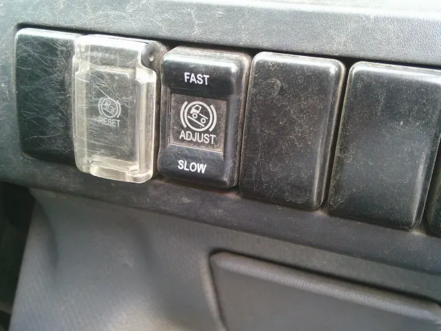 いすゞ エルフ TDG-NKS85AN(4WD)の写真26