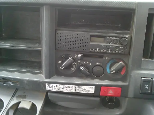 いすゞ エルフ TDG-NKS85AN(4WD)の写真28