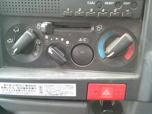 いすゞ エルフ TDG-NKS85AN(4WD)の写真30