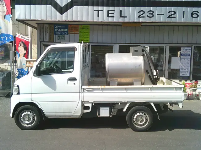 日産 クリッパートラック GBD-U72T(4WD)の写真7