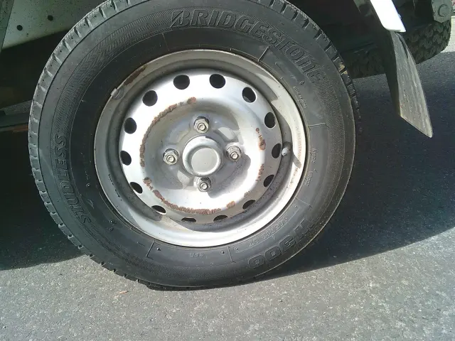 日産 クリッパートラック GBD-U72T(4WD)の写真10