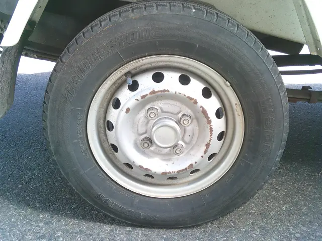 日産 クリッパートラック GBD-U72T(4WD)の写真12