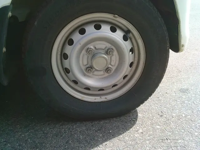 日産 クリッパートラック GBD-U72T(4WD)の写真13