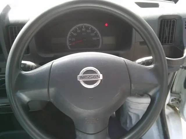 日産 クリッパートラック GBD-U72T(4WD)の写真24