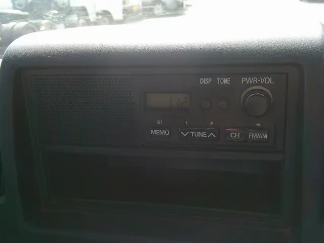 日産 クリッパートラック GBD-U72T(4WD)の写真28