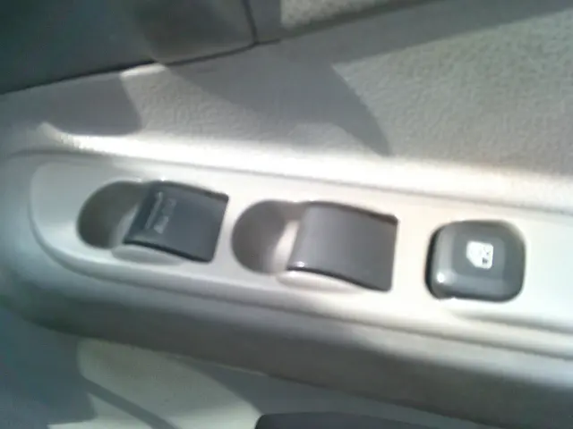 三菱 キャンターガッツ UC-FB700B(2WD)の写真24