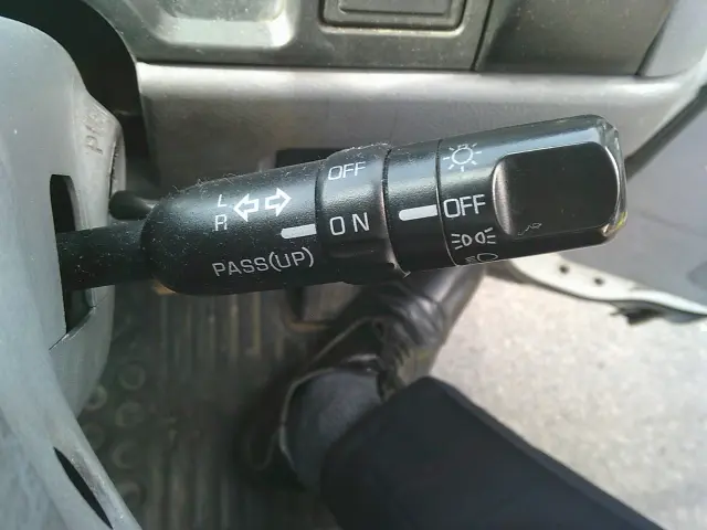 三菱 キャンターガッツ UC-FB700B(2WD)の写真27