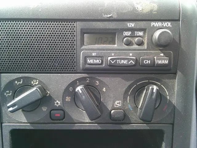 三菱 キャンターガッツ UC-FB700B(2WD)の写真30