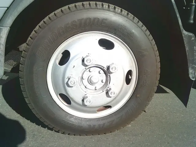 三菱 キャンター KC-FG507B(4WD)の写真8