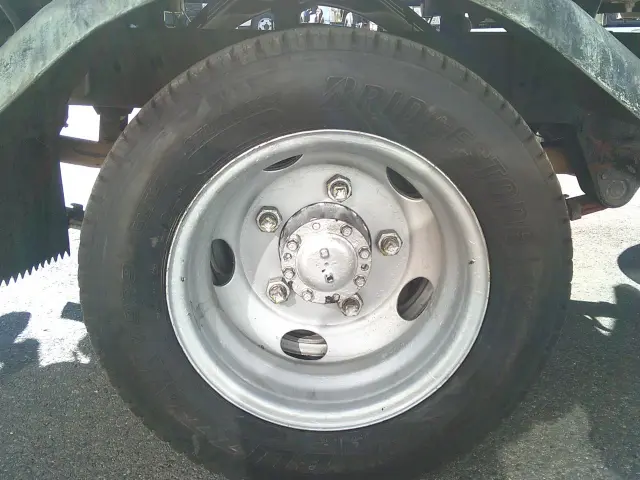 三菱 キャンター KC-FG507B(4WD)の写真12