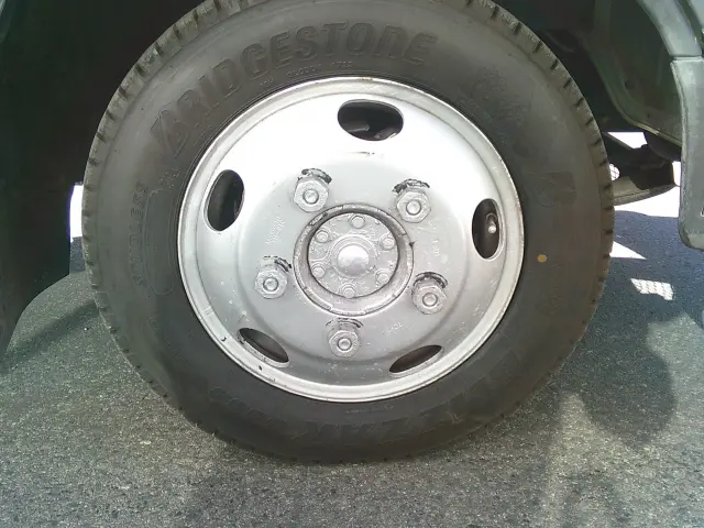 三菱 キャンター KC-FG507B(4WD)の写真13