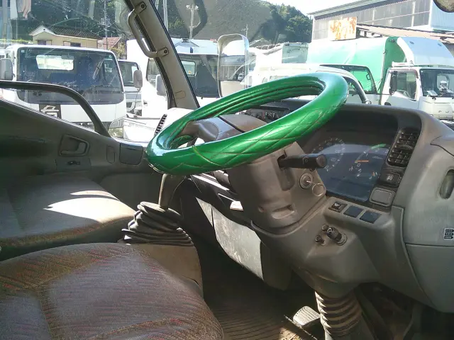 三菱 キャンター KC-FG507B(4WD)の写真18