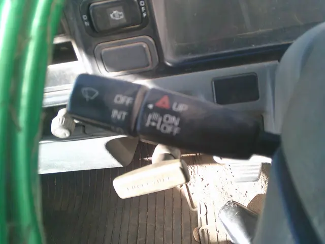 三菱 キャンター KC-FG507B(4WD)の写真23