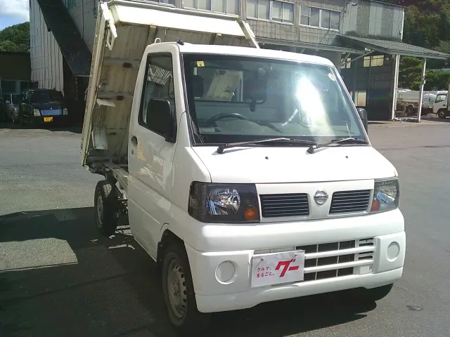 日産 クリッパートラック GBD-U72T(4WD)の写真3