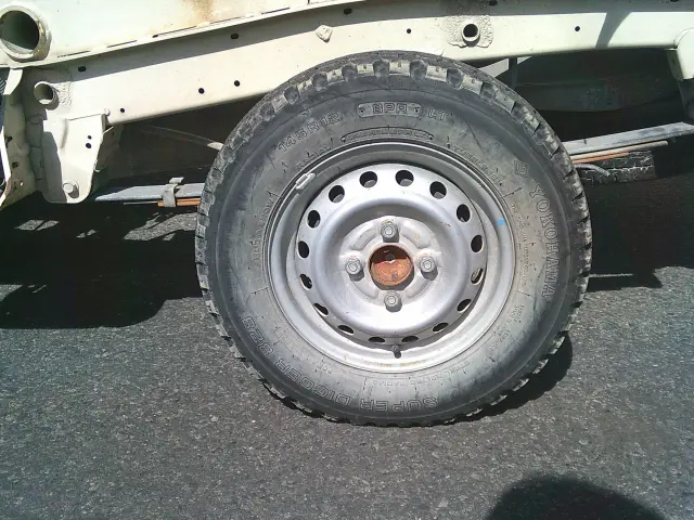 日産 クリッパートラック GBD-U72T(4WD)の写真9