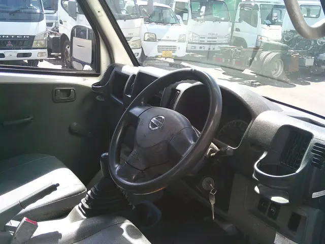 日産 クリッパートラック GBD-U72T(4WD)の写真19