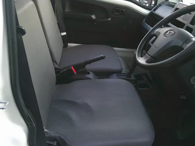 ダイハツ ハイゼットトラック EBD-S510P(4WD)の写真15