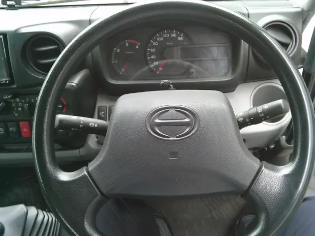 日野 デュトロ TKG-XZU675M(4WD)の写真27